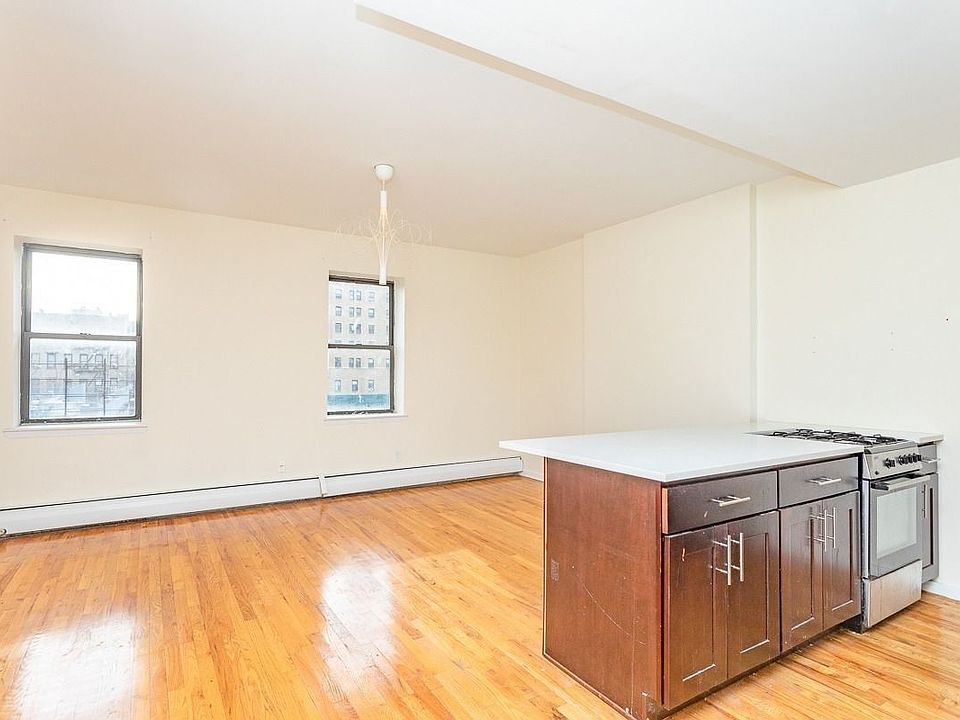 1st image of 515 Saint Marks Ave APT 3A