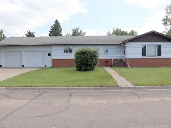301 5th Ave, Turtle Lake, ND 58575