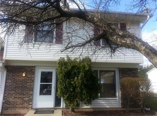 454 Wyeth Cir, Bolingbrook, IL 60440