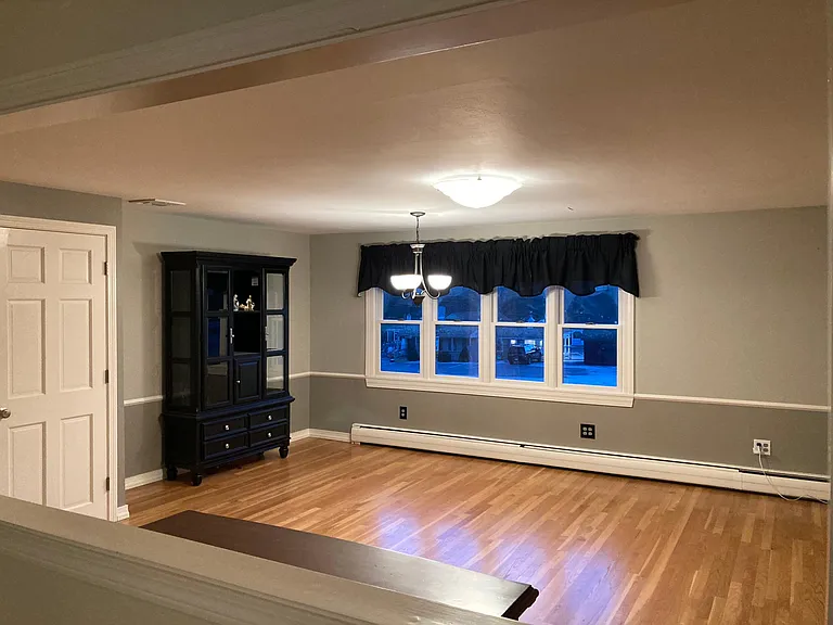 555 Bedford St #2 — Photo 6