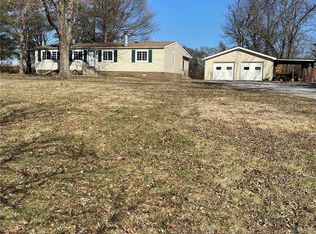 546 Bethel Rd, O'Fallon, IL 62269