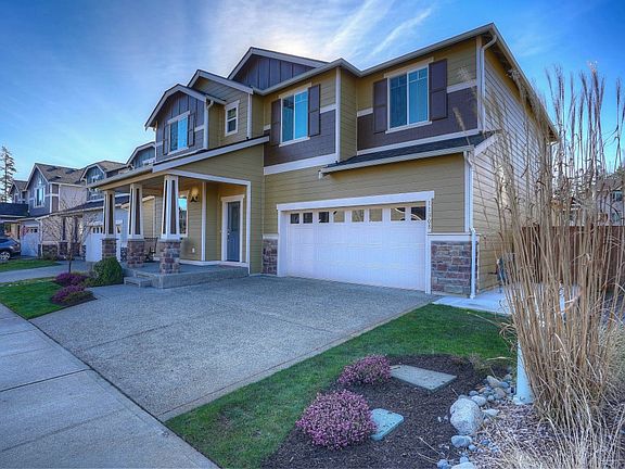 2nd image of 11308 Taylor Pl