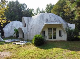 889 Bennett Farm Rd, Locust Hill, VA 23092