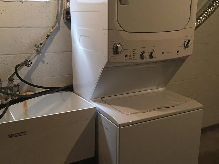 Large basement with washer/dryer