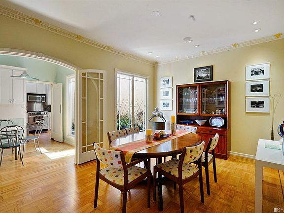 4th image of 72 Rossi Ave