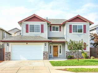 321 Willow Springs Dr, Talent, OR 97540