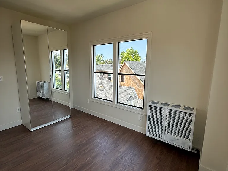 2317 Fruitvale Ave #305 — Photo 5