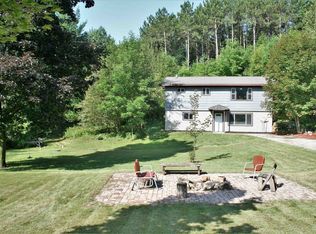 10645 Pine Woods Ln, Coleman, WI 54112