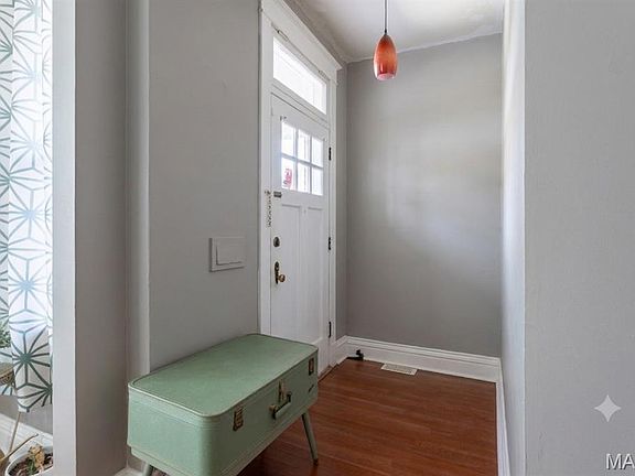 3rd image of 5608 S Kingshighway Blvd