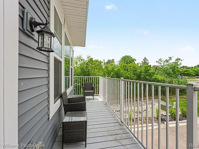 4923 Treeside Ln — Photo 19