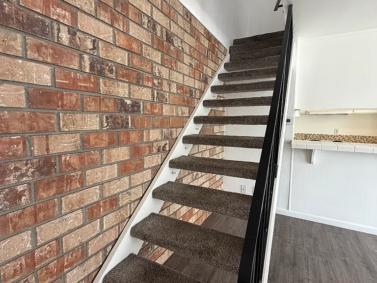 4930 N Holt Ave #101 — Photo 8