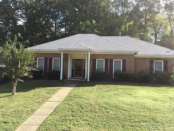 3rd image of 1042 Whitehall Pkwy