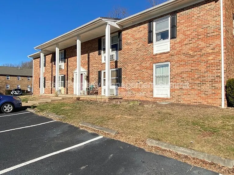 2407 Bare St. — Photo 21