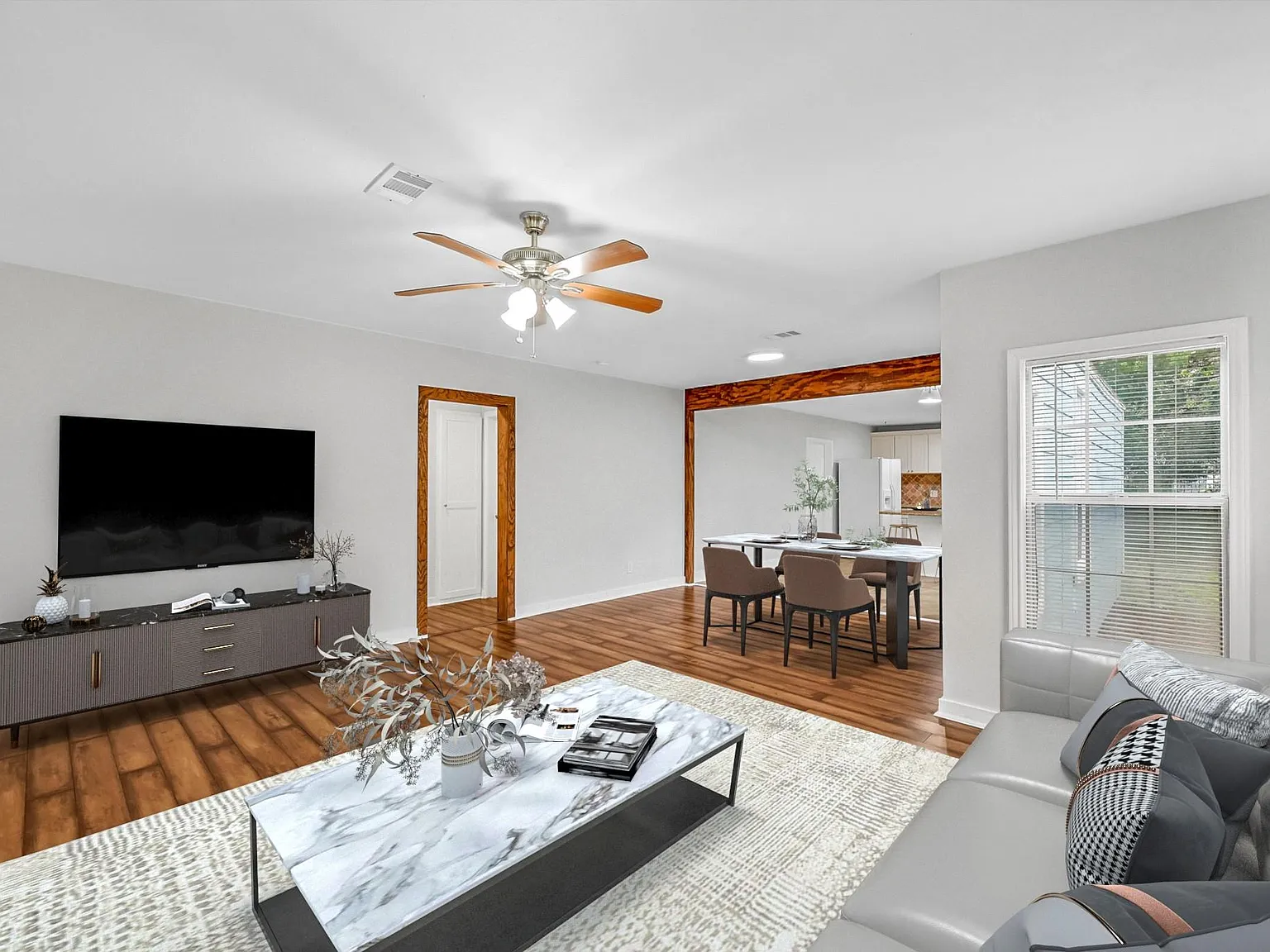3 bed, 2.0 bath, 1898 sqft, $2,200 — Photo 1