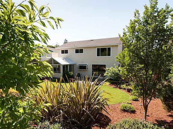 4th image of 245 San Marin Dr