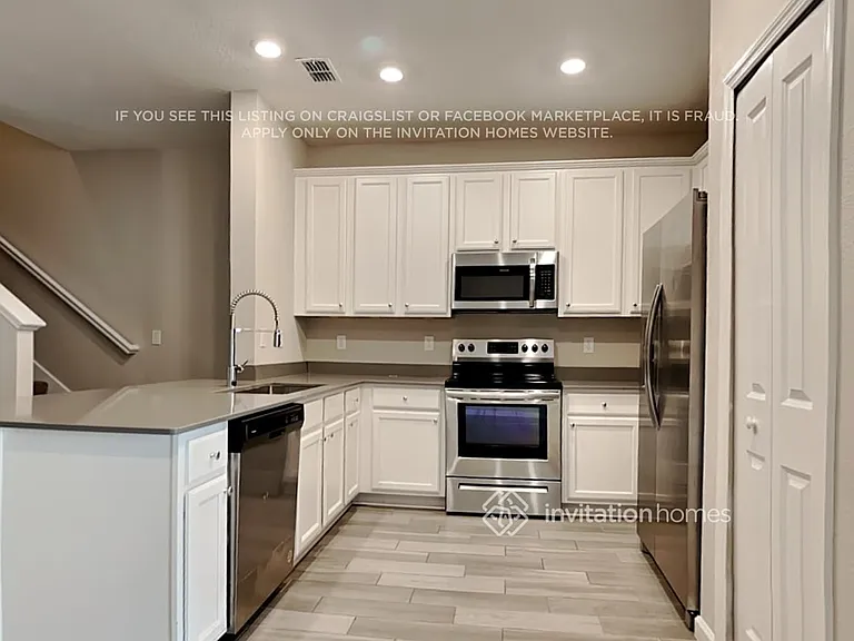 374 Cherry Ridge Dr — Photo 7