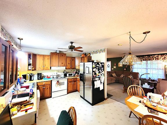 5th image of 175 Chatuge Woods Dr