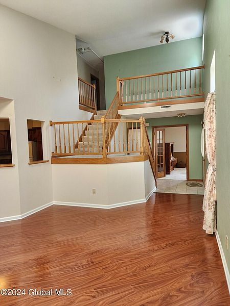 5th image of 29 Highpointe Drive
