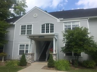 12358 Saint Andrews Way, Fenton, MI 48430