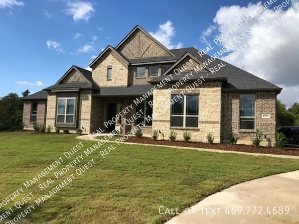 2341 Christine Ln, Midlothian, TX 76065