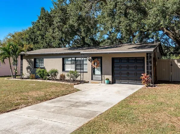 664 Frederica Ln, Dunedin, FL 34698