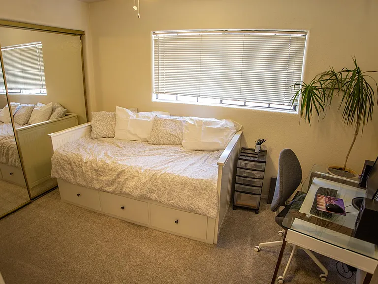 5665 W Galveston St #32 — Photo 9