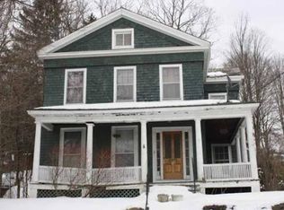 29 High St, Greenfield, MA 01301