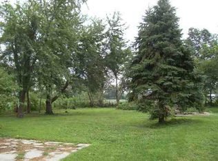 606 N Church St, Atkinson, IL 61235