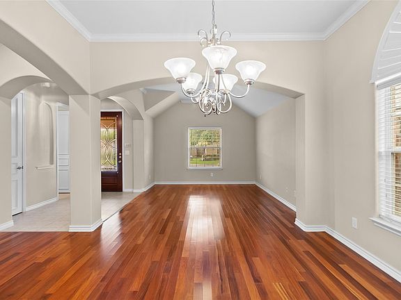 5th image of 15218 Scenic Forest Dr