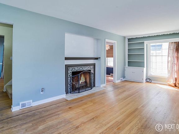 4th image of 2405 Brooklyn Ave SE