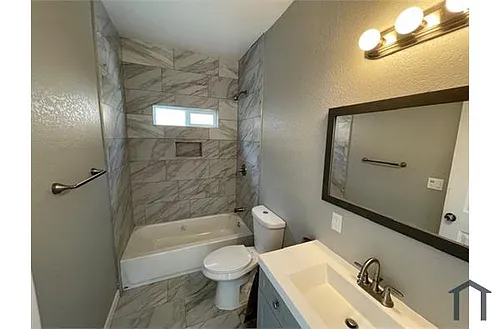 3818 Gamma St Photo 1