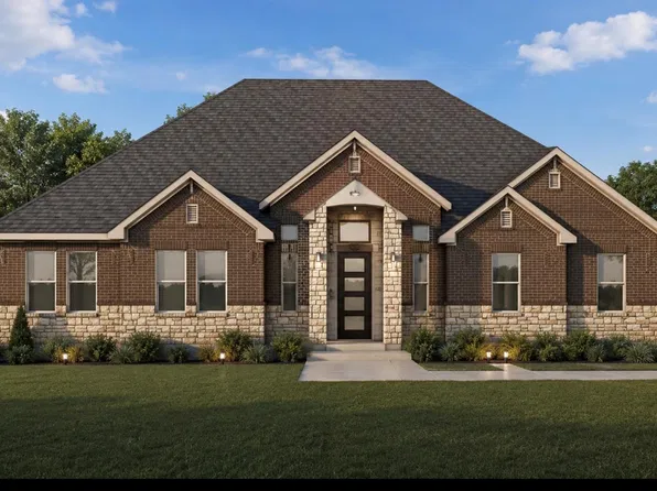 306 Pinehurst Dr, New Ulm, TX 78950