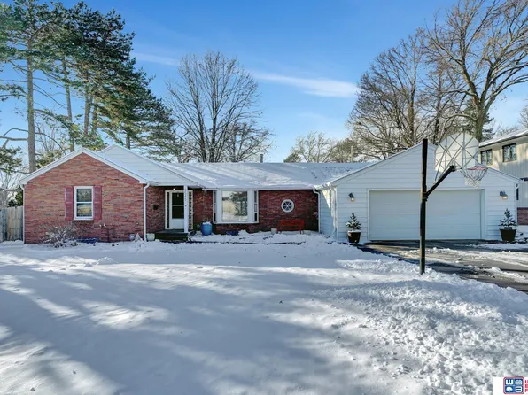 3545 S 37th St, Lincoln, NE 68506