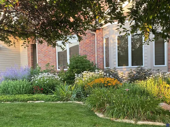 4825 Gleneagle Ct, Lincoln, NE 68526