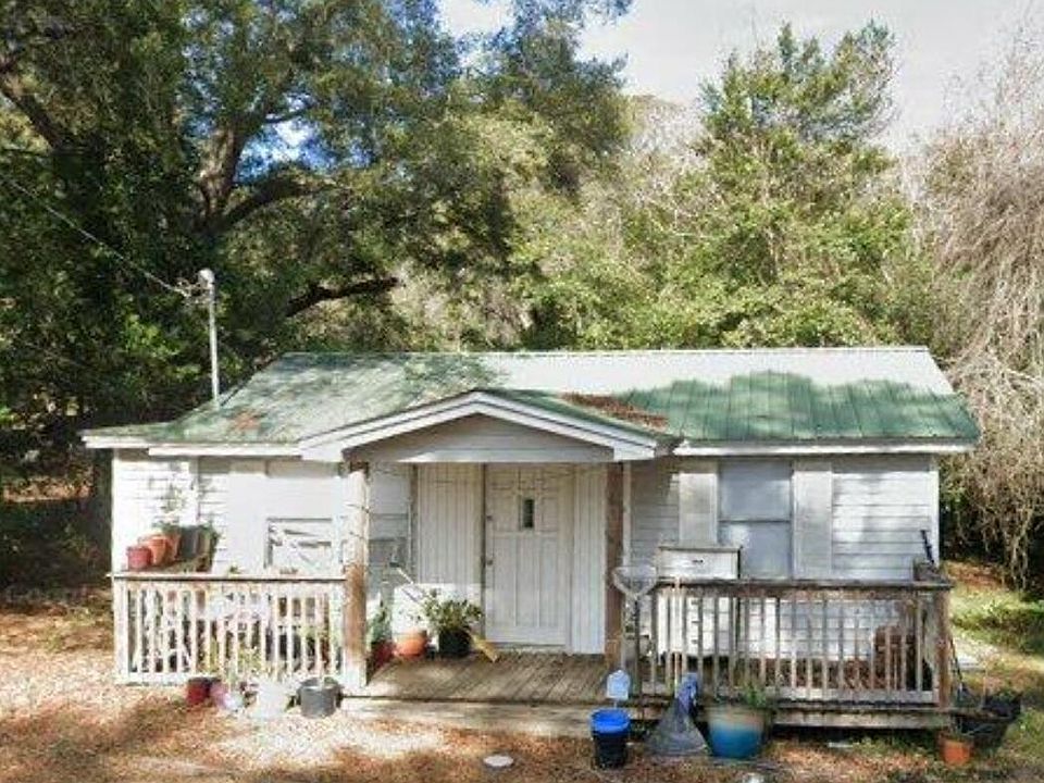 1st image of 140 Sanders Ave