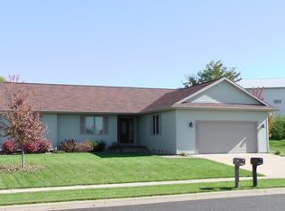 1911 Fauna St, Holmen, WI 54636
