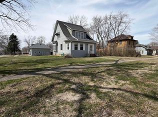 418 Peterson St, Alta, IA 51002