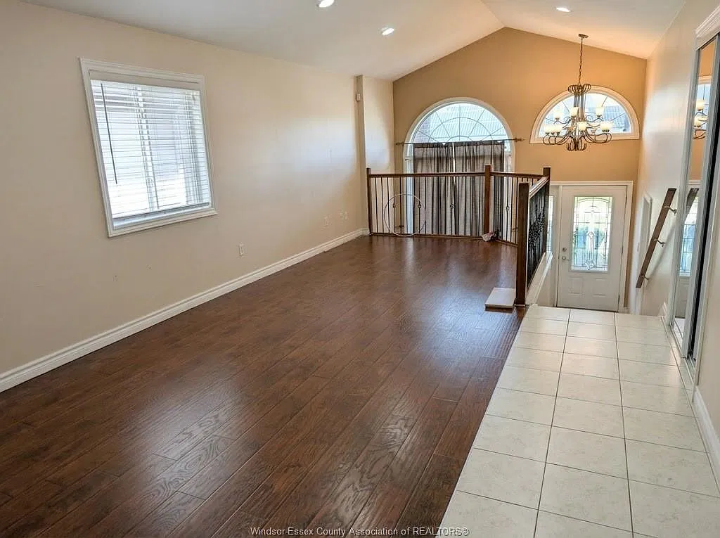4 bed, $2,800 — Photo 4