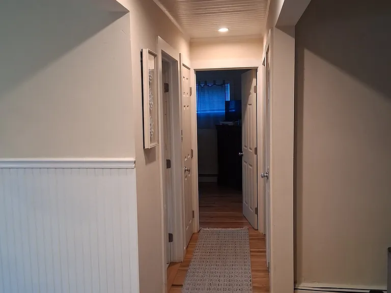 1906 N Webster Ave — Photo 11