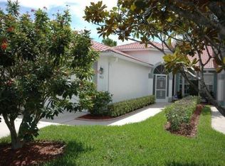 383 Melrose Pl, Naples, FL 34104