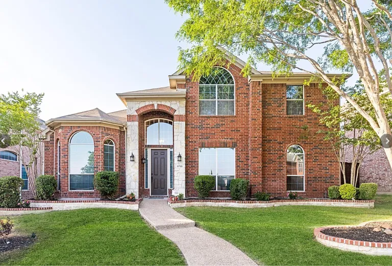 9750 Grassland Dr — Photo 1