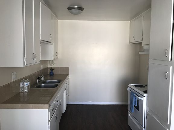 3rd image of 5441 Norwalk Blvd APT 17