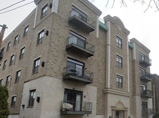 1812 E Lafayette Pl APT 208, Milwaukee, WI 53202