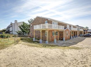 938 W Ocean View Ave #16, Norfolk, VA 23503