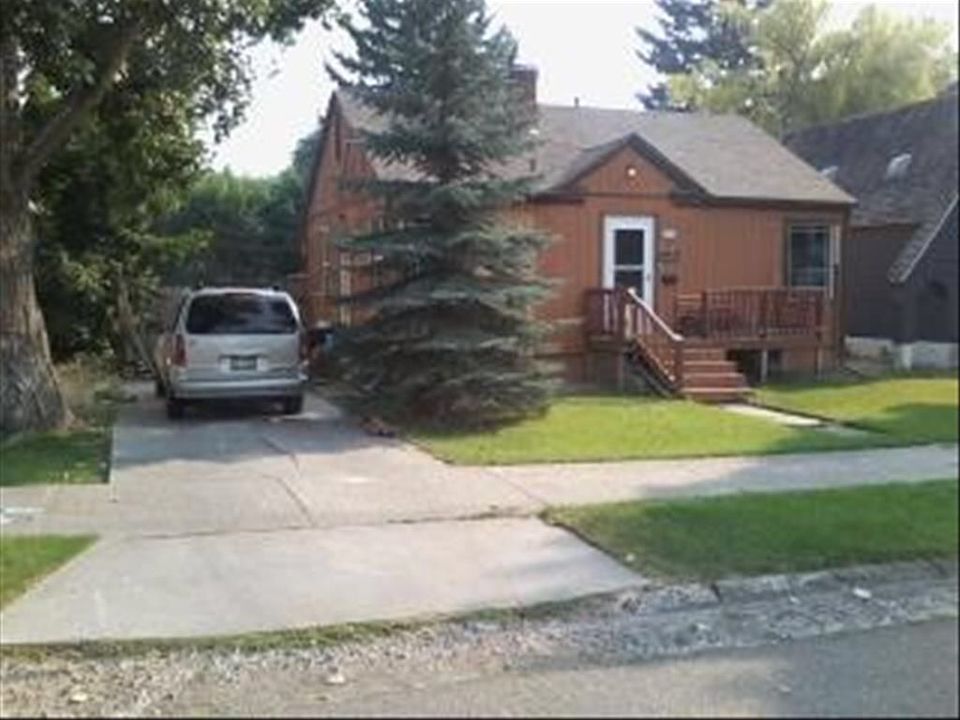 1st image of 276 E 20th St