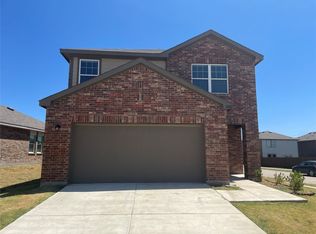 6102 Harrah Ln, Forney, TX 75126