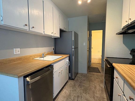 2nd image of 400 S Saliman Rd APT M104