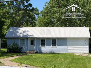 703 W 7th St, Fulton, MO 65251