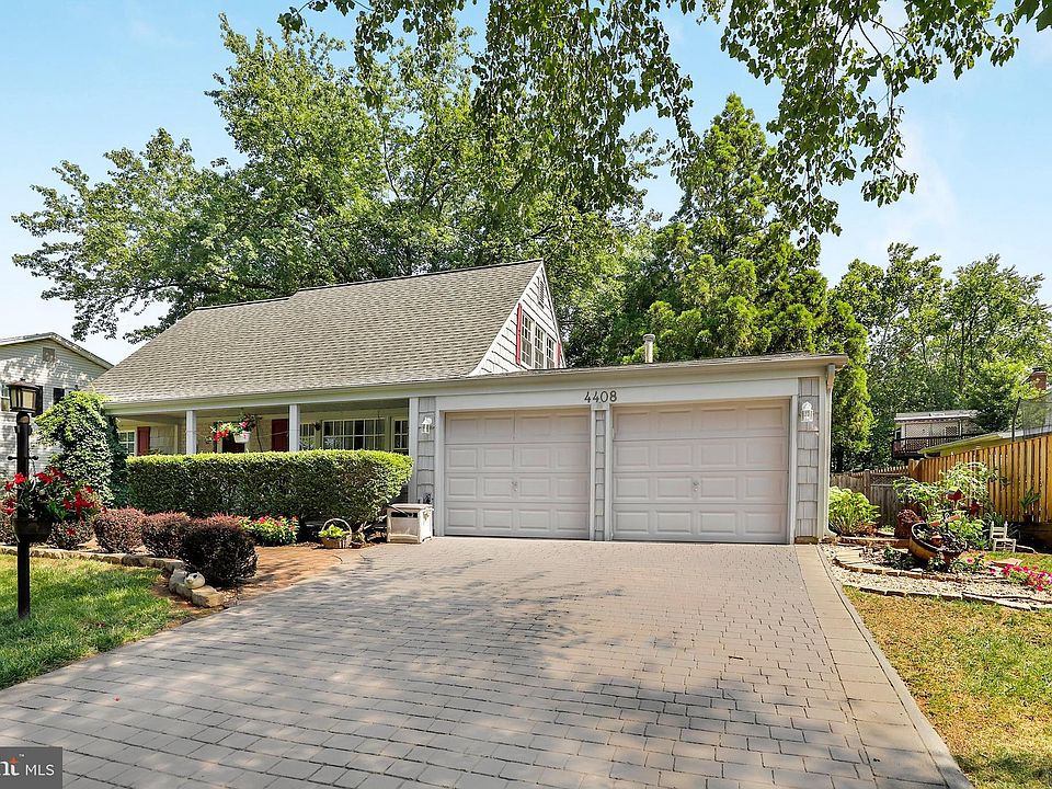 1st image of 4408 Majestic Ln