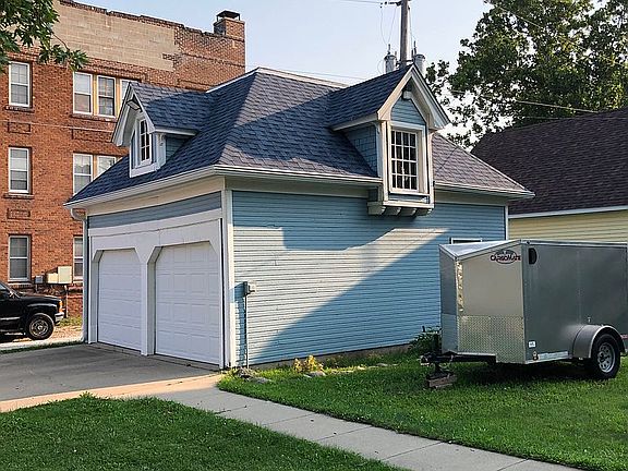 Garage with Attic